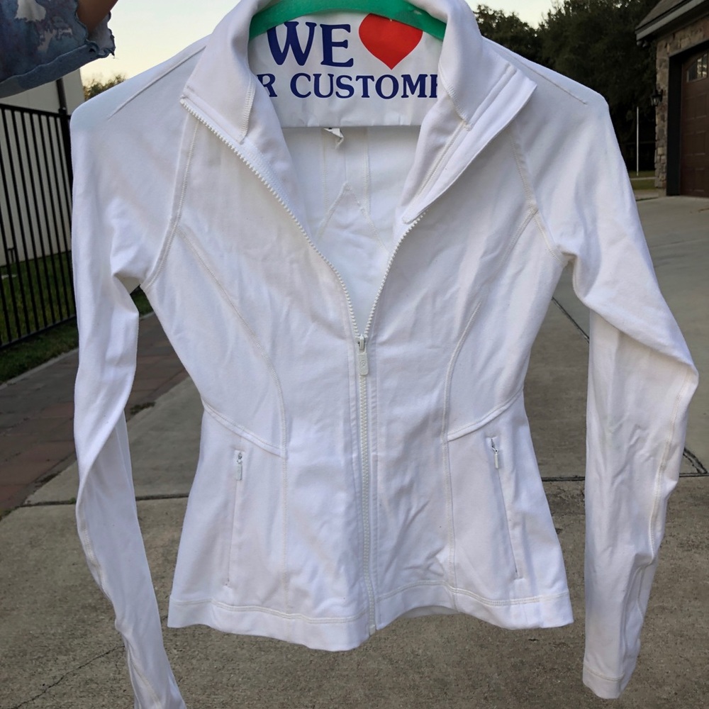 White lululemon jacket